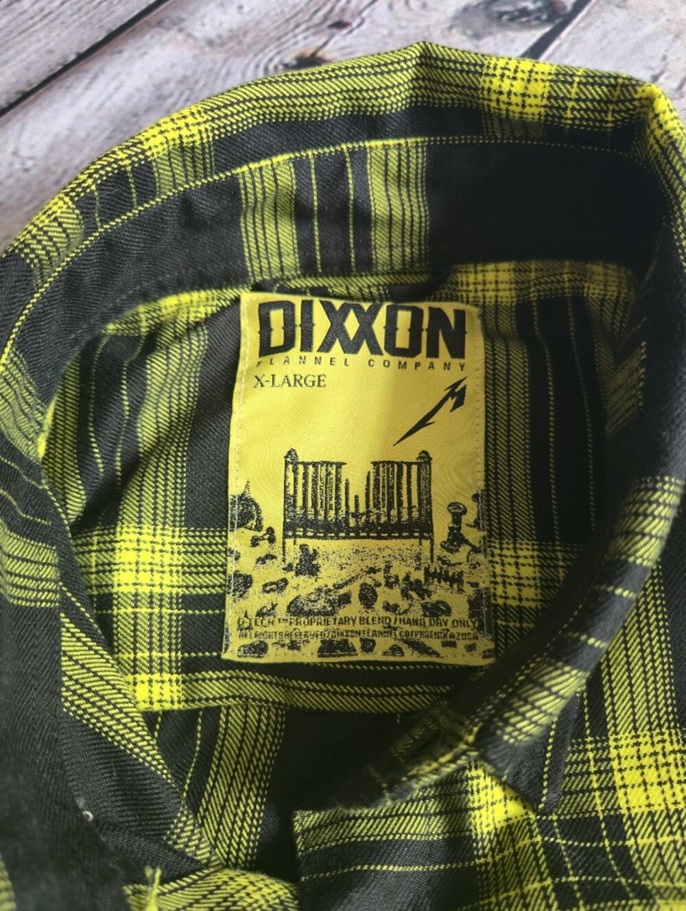 Dixxon Men's Metallica 72 Seasons Flannel - Picture 3 of 6